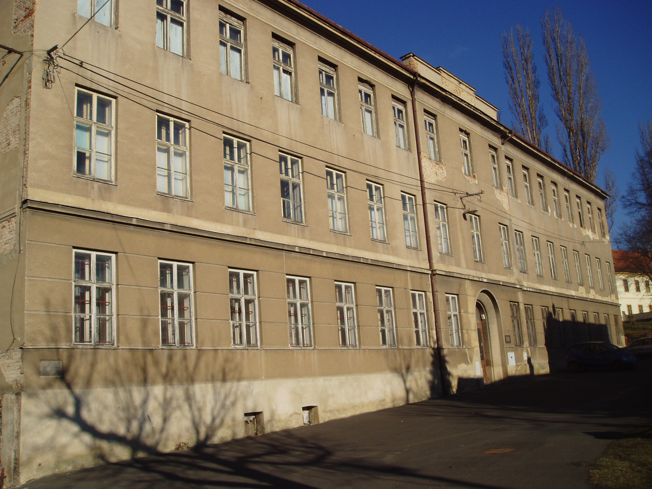 Budova bývalé školy